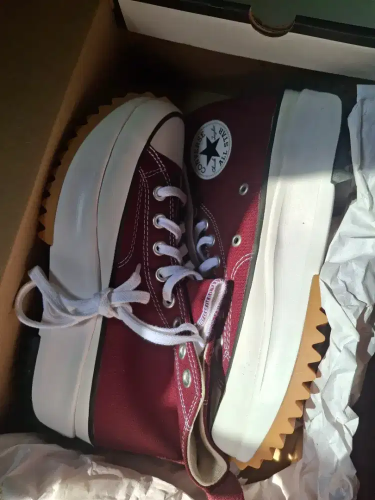 Sepatu Converse