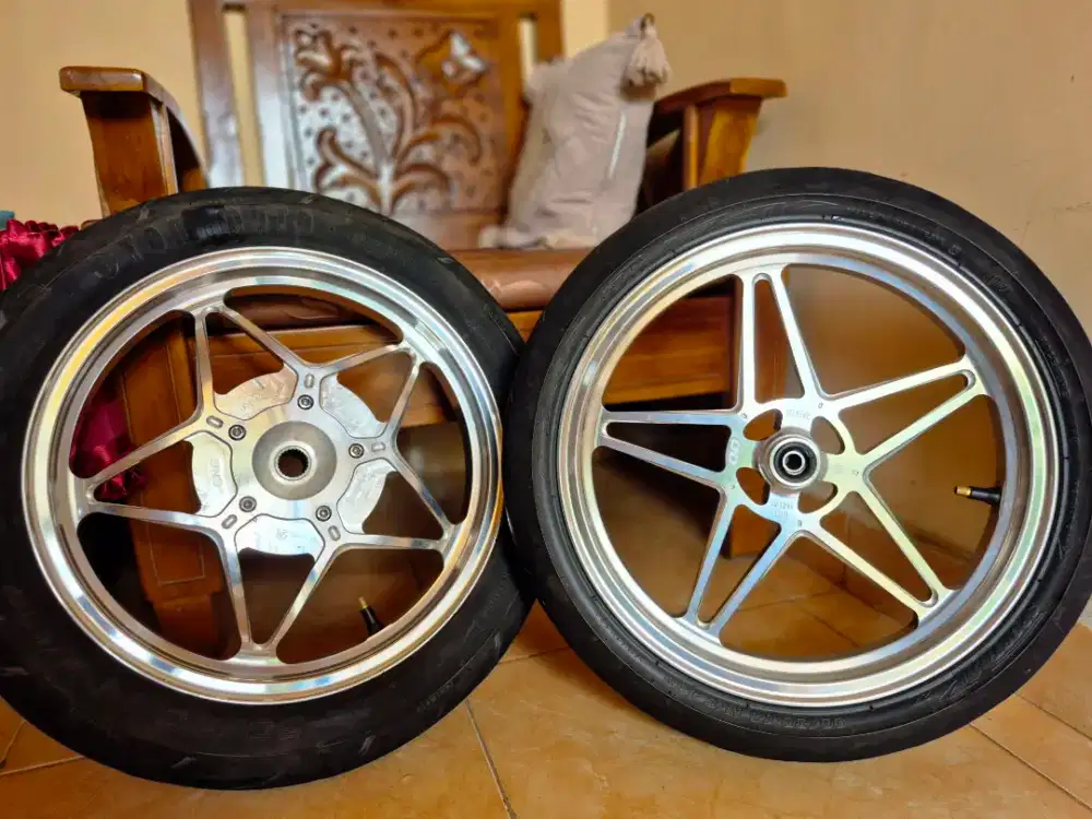 Velg bintang vario 125-160 cbs