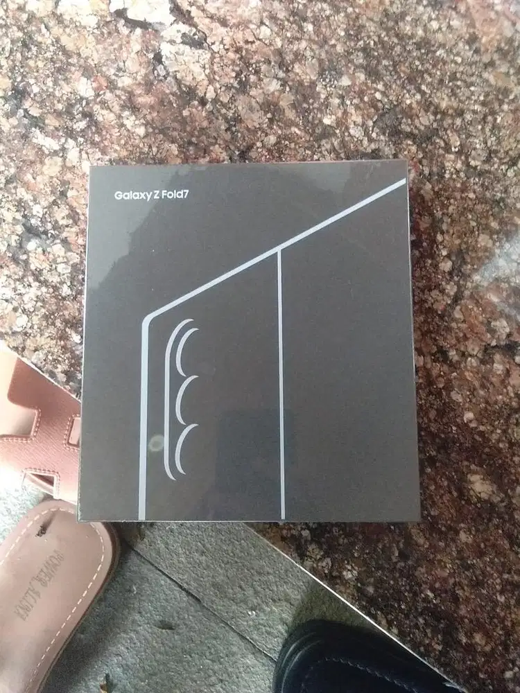 Di beli samsung fold 7 6 s26 s25 s24 ultra flip 7 6 seken baru tawarin