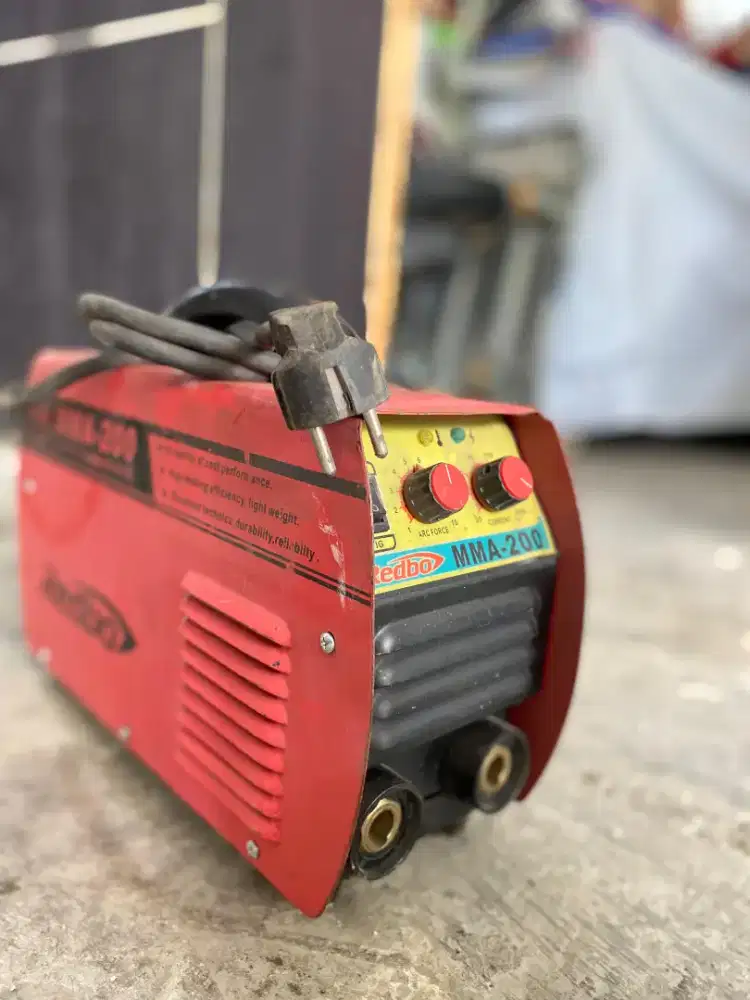 MESIN LAS BEKAS MMA 200A REDBO BEKAS LISTRIK INVERTER IGBT DC REDBO