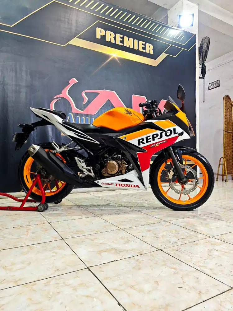 Dp 2 jt Honda All New CBR 150 R ABS Repsol Facelift TH 2020type tinggi
