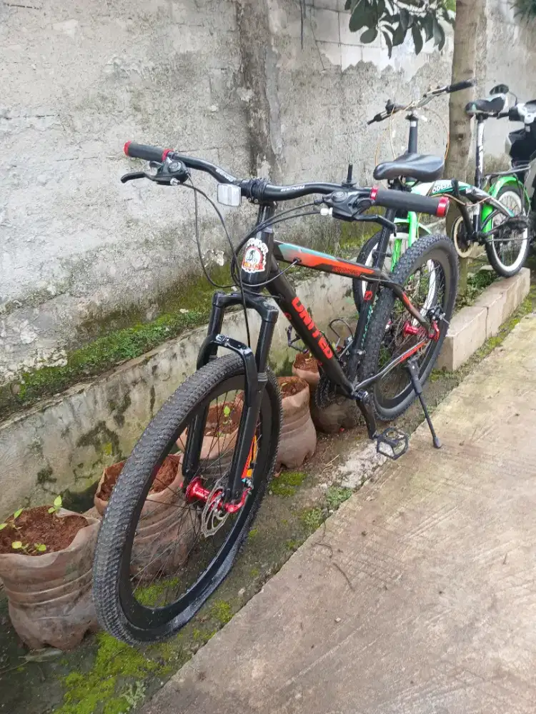 Sepeda gunung Mtb 27,5 dan sepeda lipet
