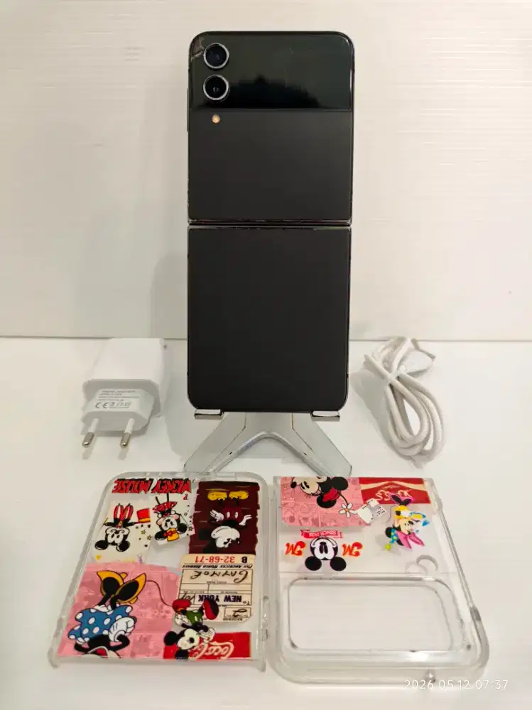 Samsung Z Flip 4 5G 8/256 Gb mulus 92% (minus lighsaber) bs TT/BT...