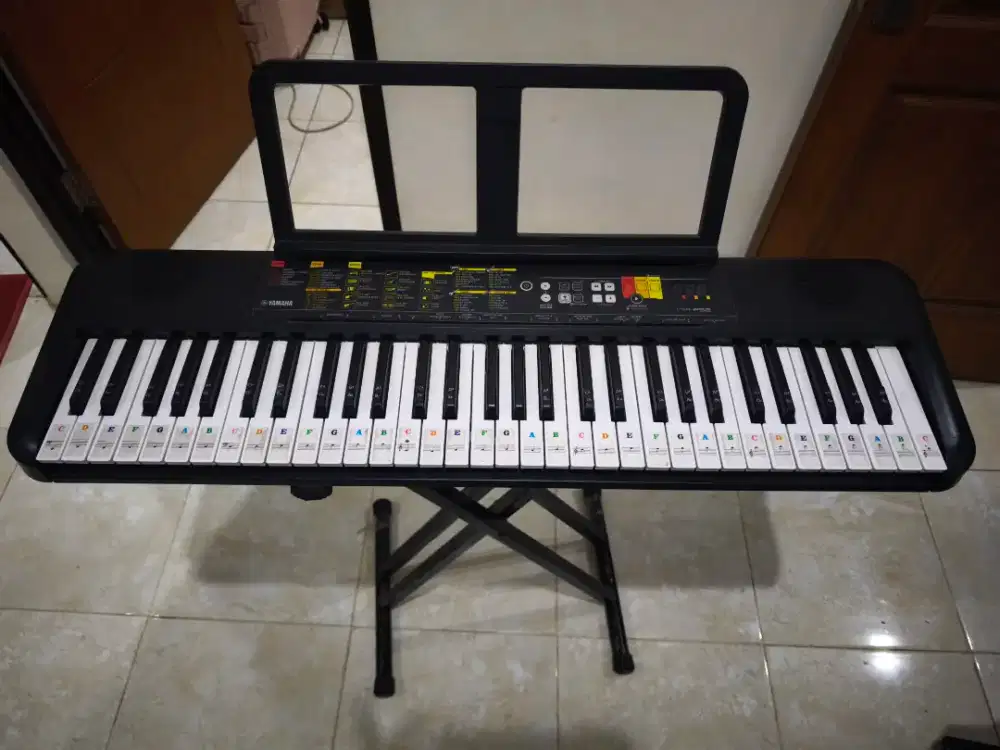 Yamaha Keyboard PSR F521250