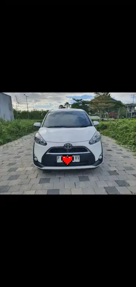 Sienta 2017 Putih Istimewa