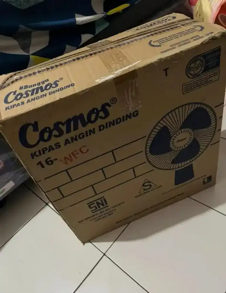 Kipas angin dinding Cosmos WFC 16inc