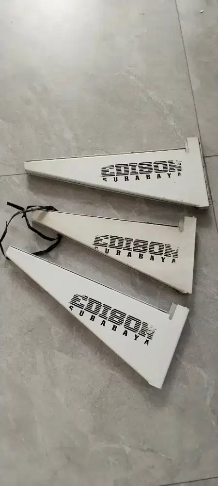Besi siku AC ukuran 1/2 sampai 1 Pk
