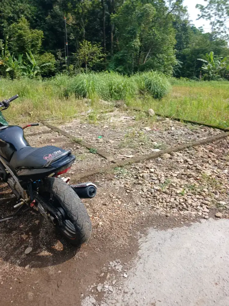 Jula tanah total 124.5 m  terbagi 2 ajb