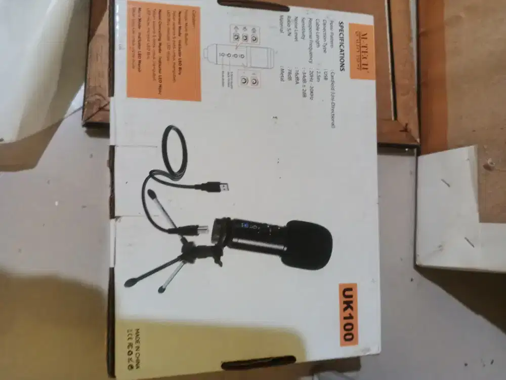 Mic vloger keren abais