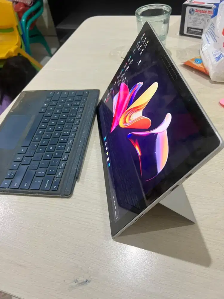 Laptop microsoft surface pro 7+ plus gen 11