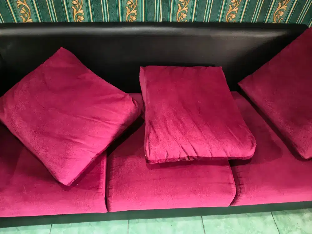 Dijual 1 set sofa