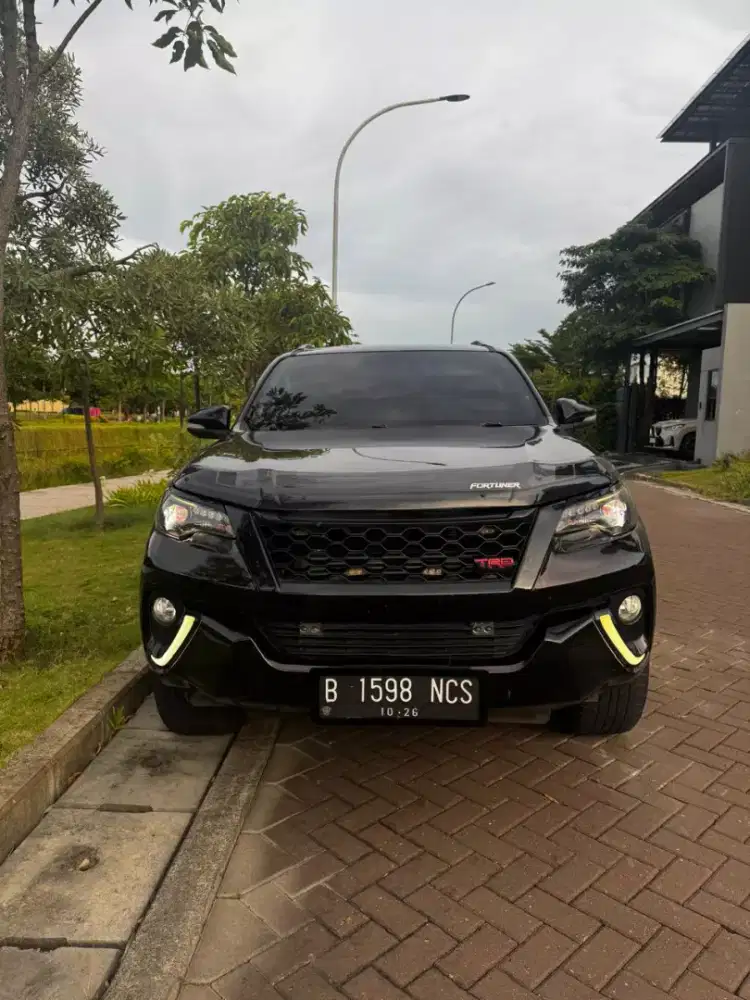 2016 Toyota Fortuner VRZ Modif Stage 3 Velg Original SSW