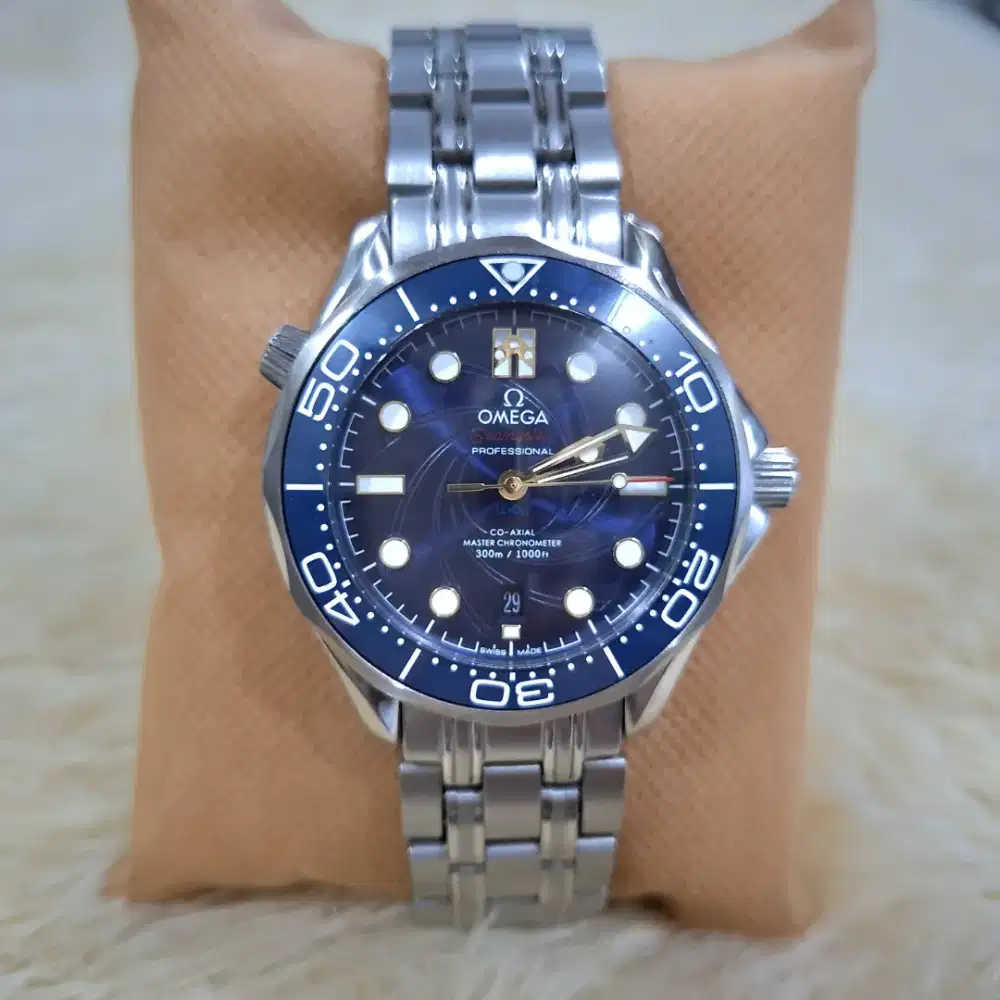 Omega Seamaster Diver 300 Blue Dial (Kondisi Baru)