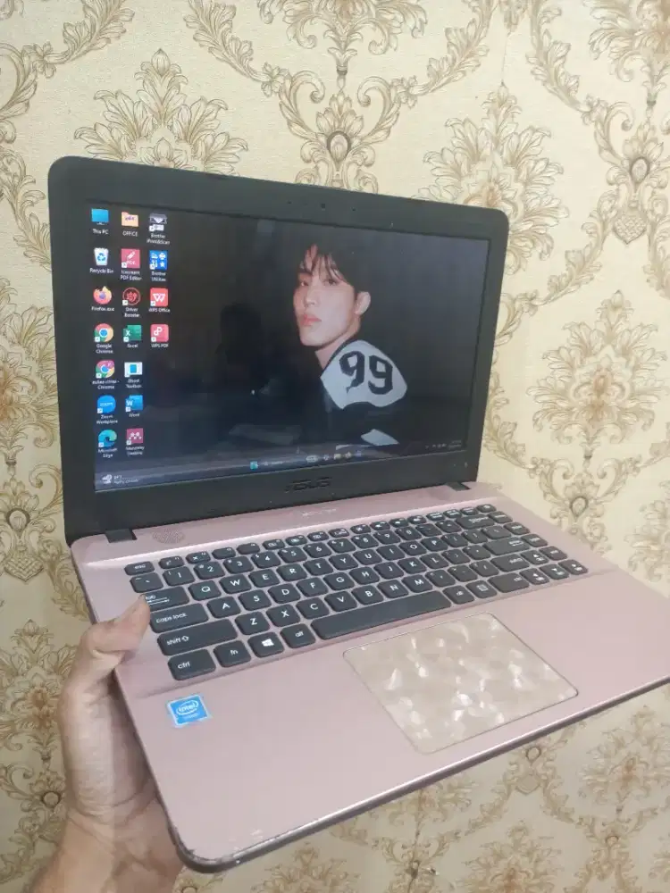 lactop vivo book 14 asus x441MA ram 4 hdd 1tb normal semua unit sm cas