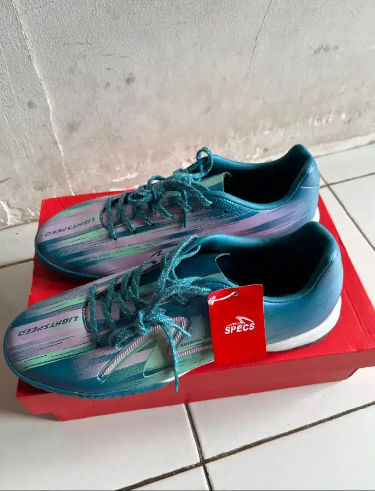 Sepatu futsal ls meta xr
