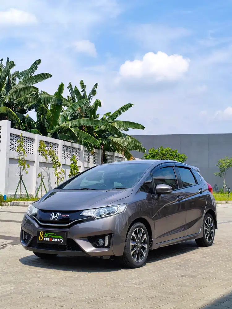 Honda Jazz RS Matic AT 2017 Tangan Pertama