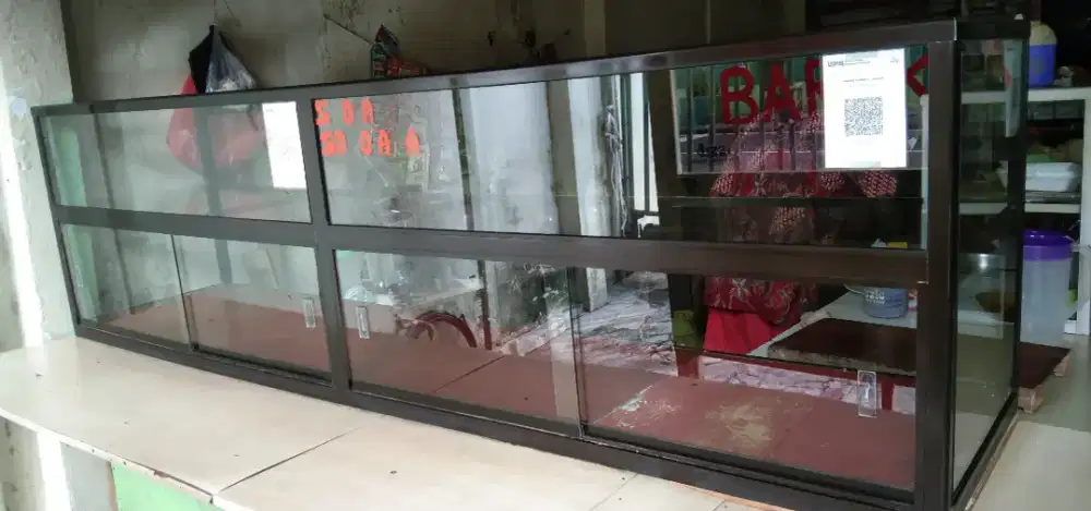 Dijual Etalase Bekas untuk kuliner