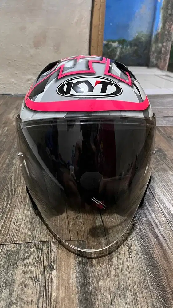 Helm Kyt Nfj dan intercome Maxto mx1
