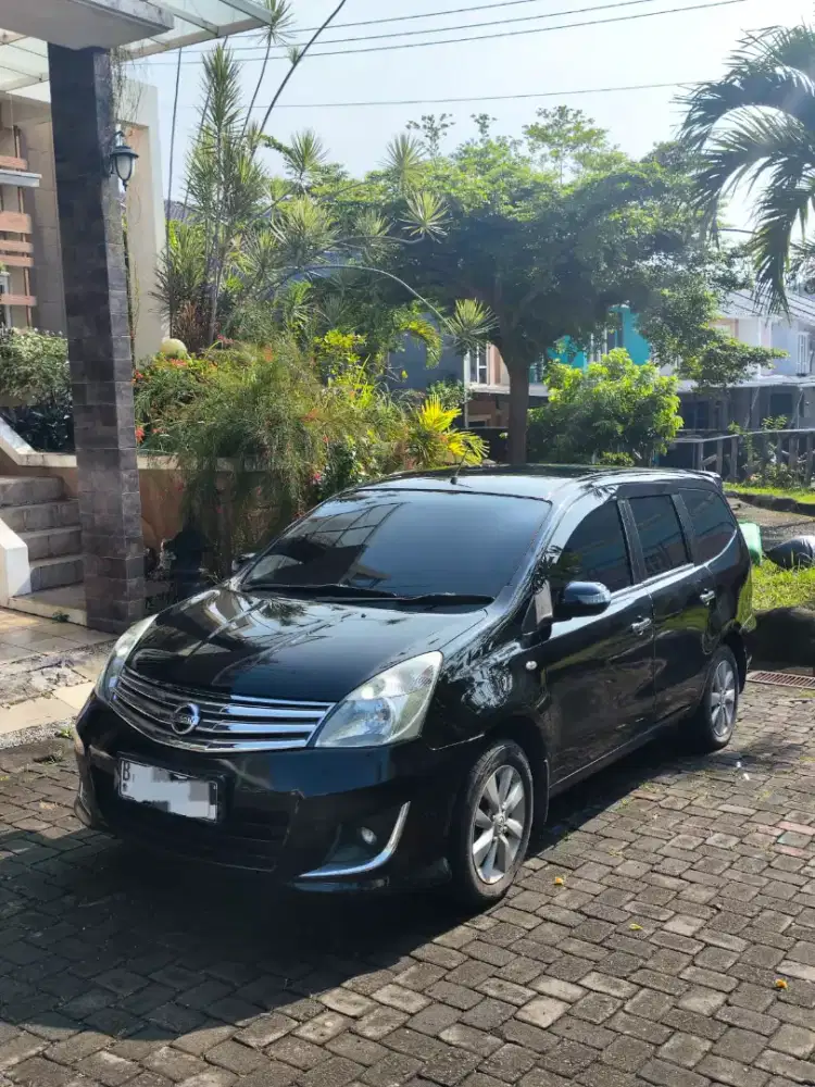 Grand Livina XV 2012 AT