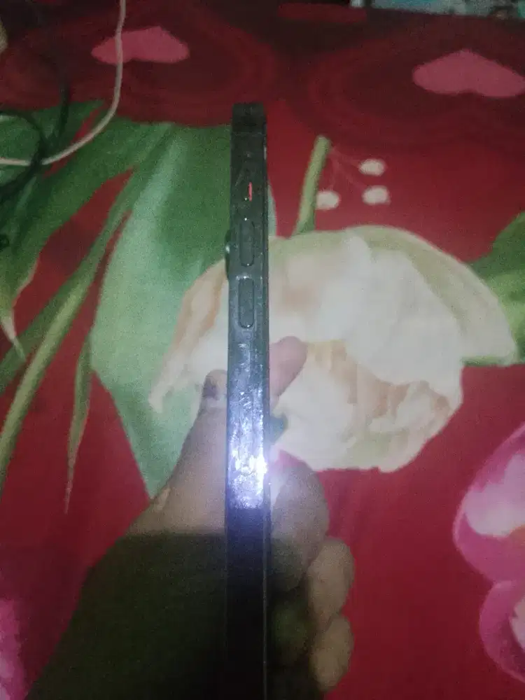 Jual hp iphone lg butuh duit