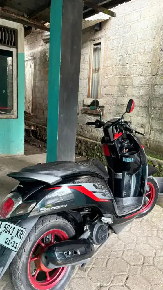 Di jual scoopy 2020