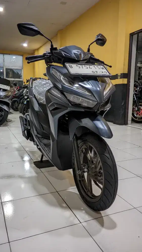 VARIO 125 CBS ISS TAHUN 2019,BLUE MATE