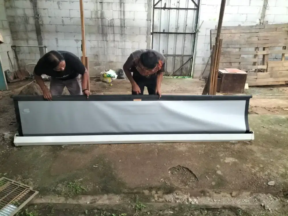 Layar Proyektor 4m x 3m