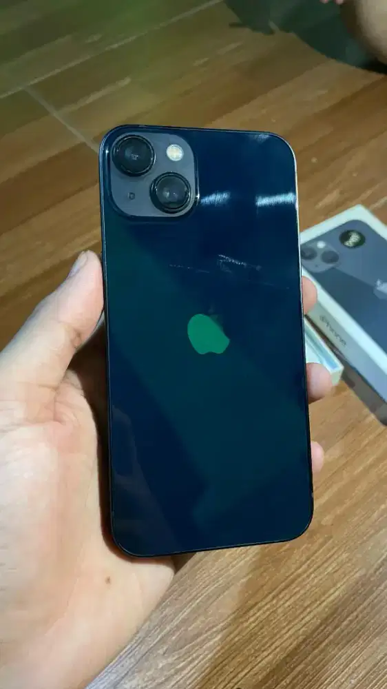 iPhone 13 128gb iBox