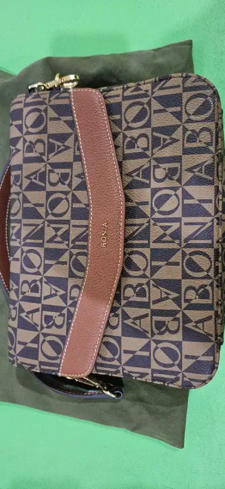 Dijual tas bonia