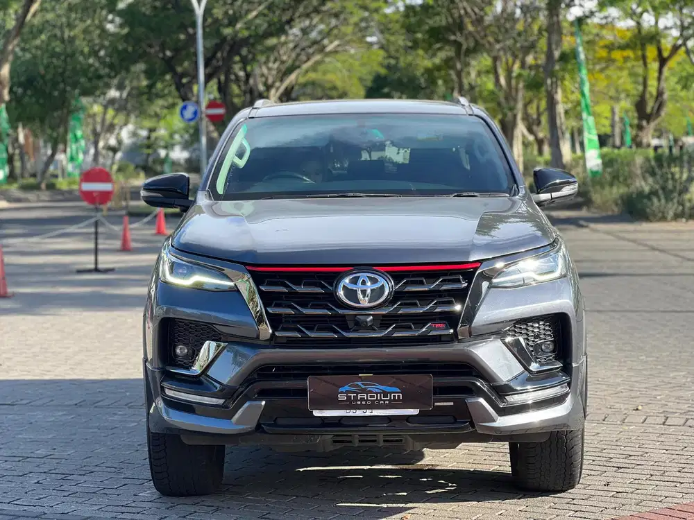 DP65JT New Fortuner TRD 2021