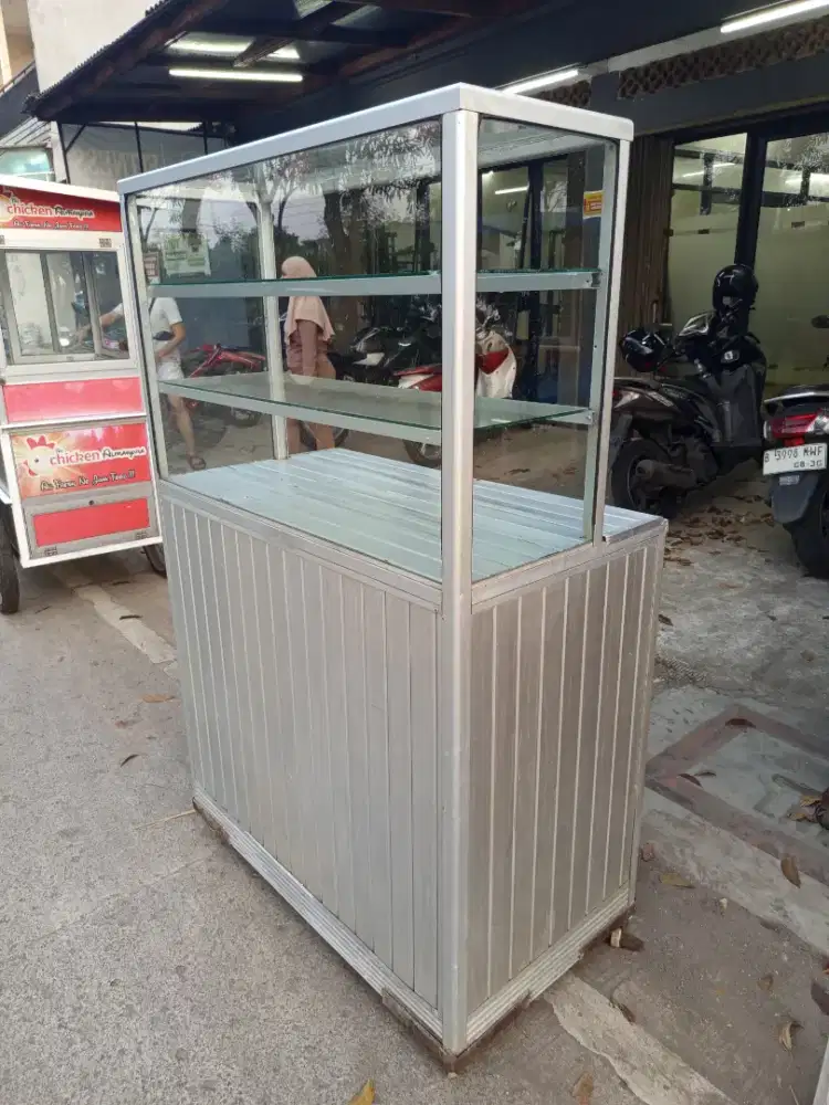 Etalase bagus murah Bu