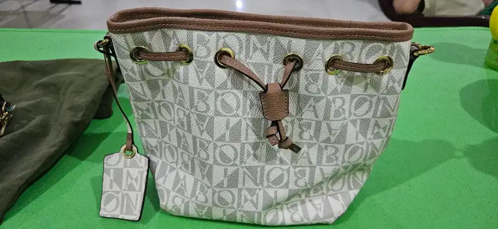 Dijual tas bonia