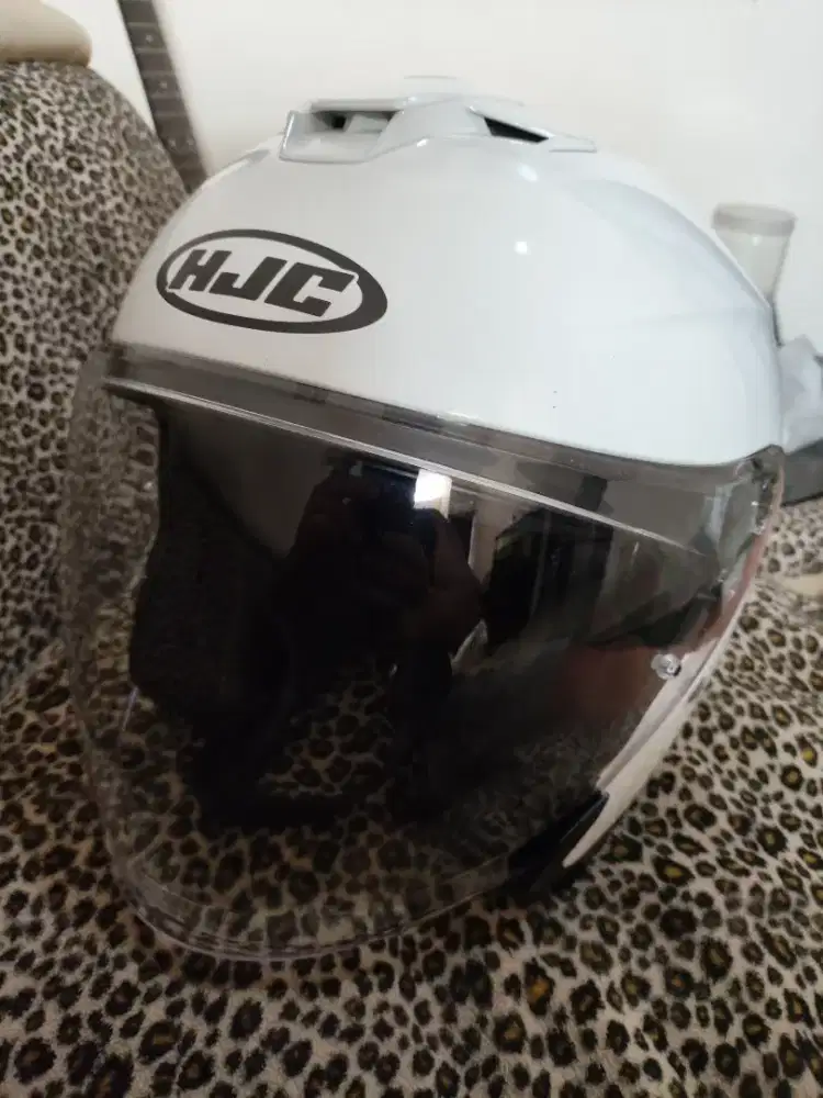 Helm HJC white xl ..
