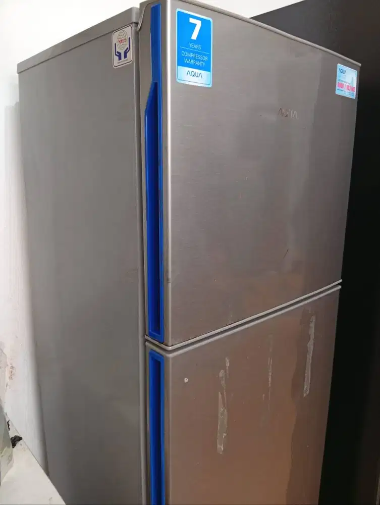 KULKAS 2 PINTU MERK AQUA MURAH MERIAH