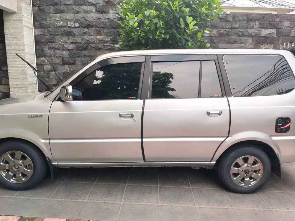 Toyota Kijang 2002 Bensin