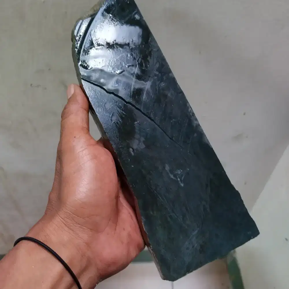 Bahan batu black jade aceh hitam berpola motif