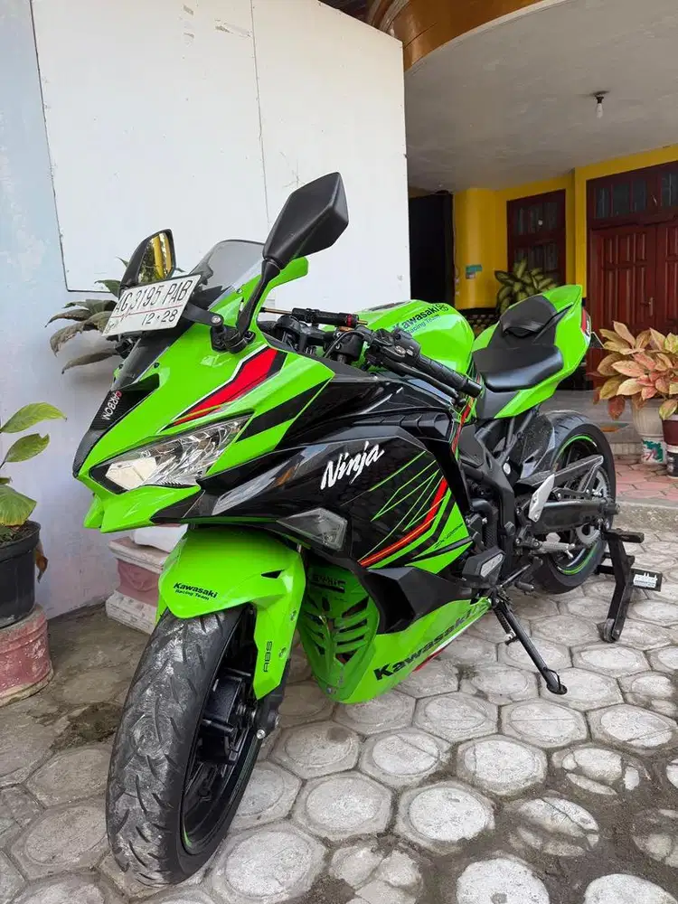 Low KM - Ninja Zx25 2023