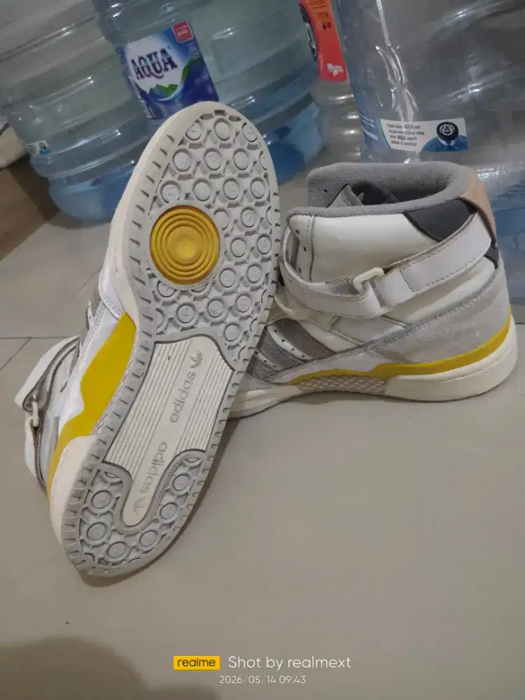 Jual sepatu adidas