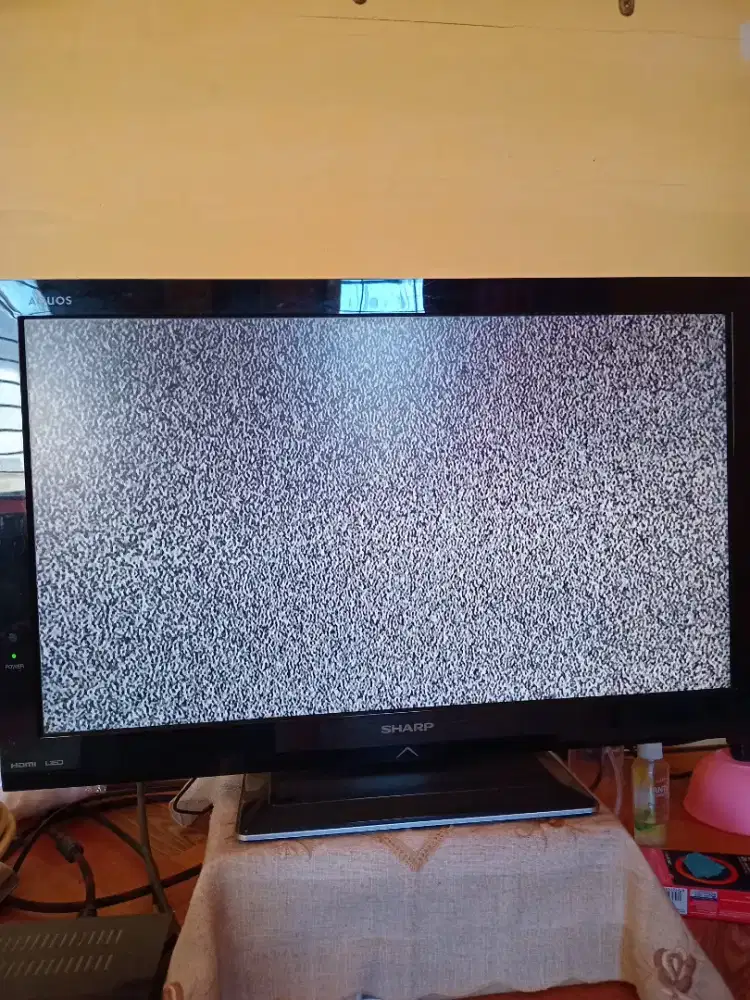 sharp aquos  led 24in