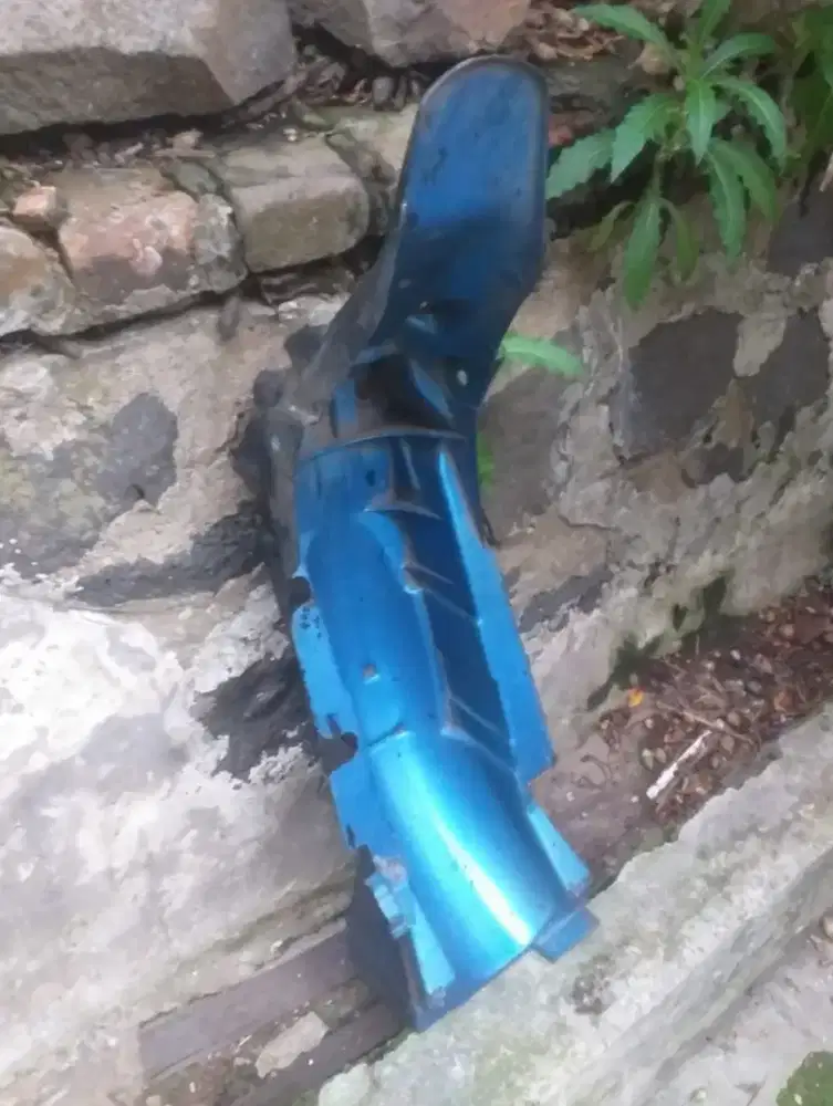 Spakboard belakang Yamaha Scorpio