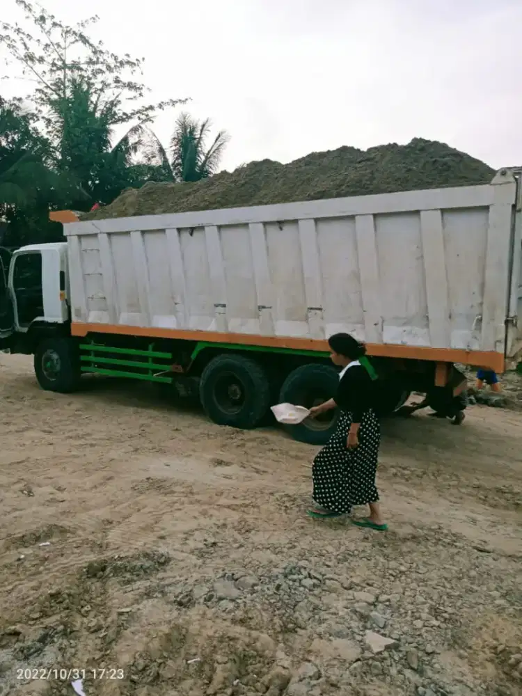 Split makadam sirdam limestone abu batu pasir pasang