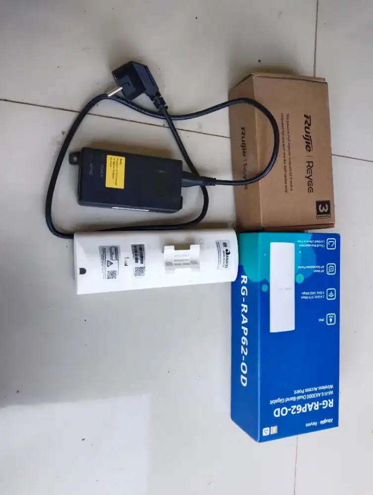 Wireless access point ruijie rg rap62-od & poe power adaptor