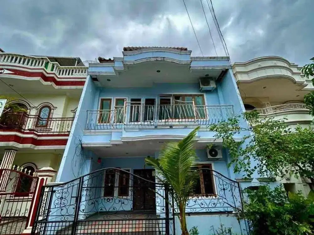 Rumah murah 2 lantai di baloi