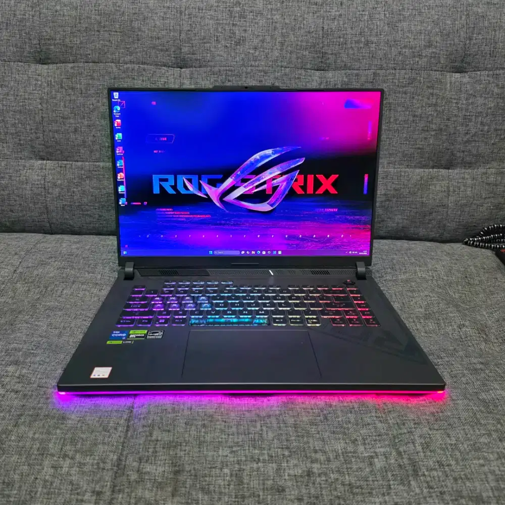 Asus ROG i7-13650HX RTX4060 8GB RAM 16GB/1TB Layar 16 2K 165hz