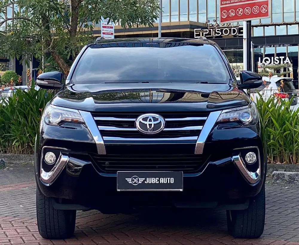 TOYOTA FORTUNER VRZ 2.4 DIESEL AT