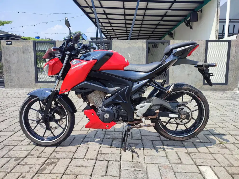SUZUKI GSX S150 TAHUN 2017 SS GARANSI
