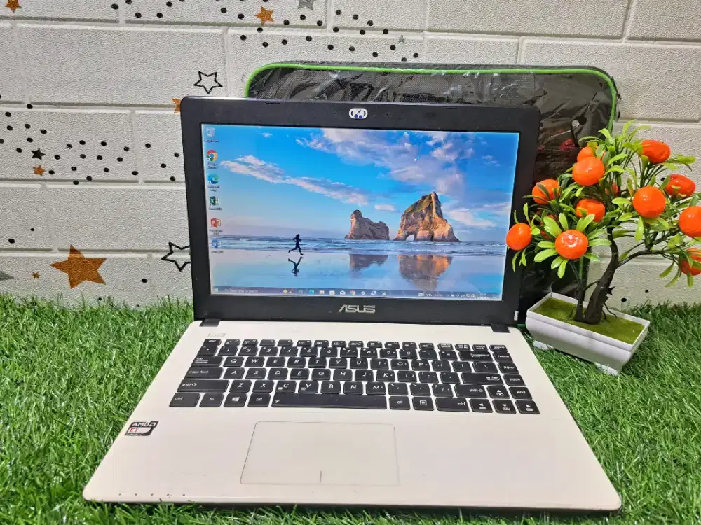 BU bngt jual laptop asus X450 siap pakai lancar jaya