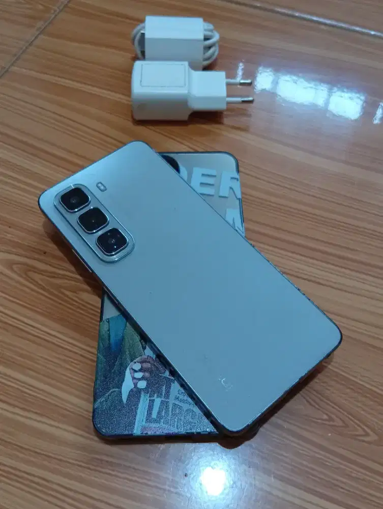 Infinix Hot 50 6+6/256 Hp Casan