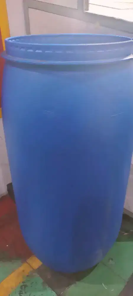 Tong besar bahan tebal