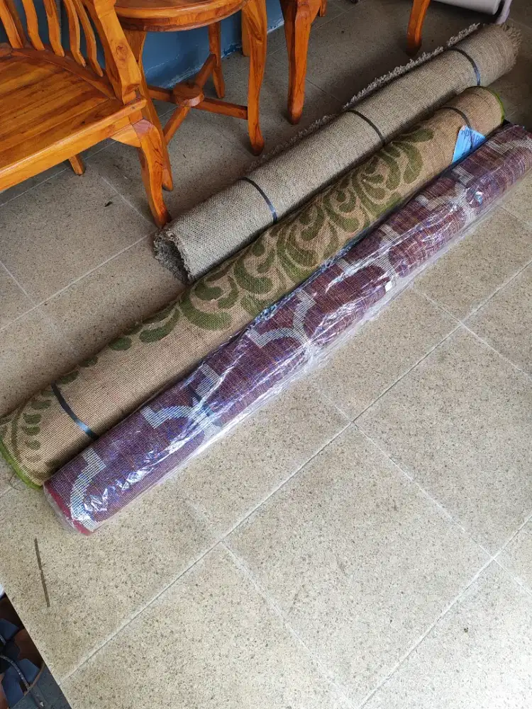 Dijual karpet second 3 bh